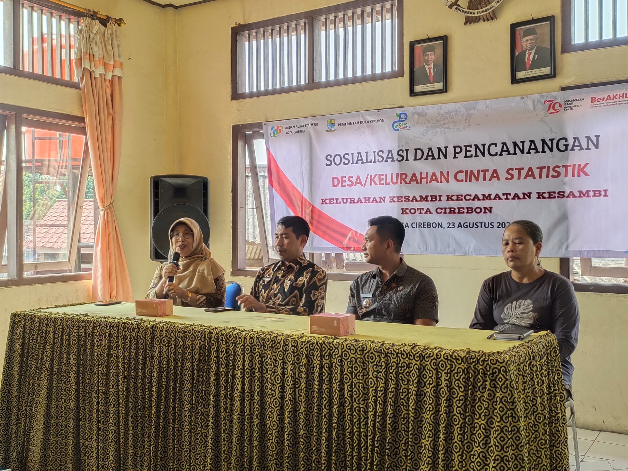 Sosialisasi dan Pencanangan Desa/Kelurahan Cinta Statistik di Kelurahan Kesambi, Cirebon
