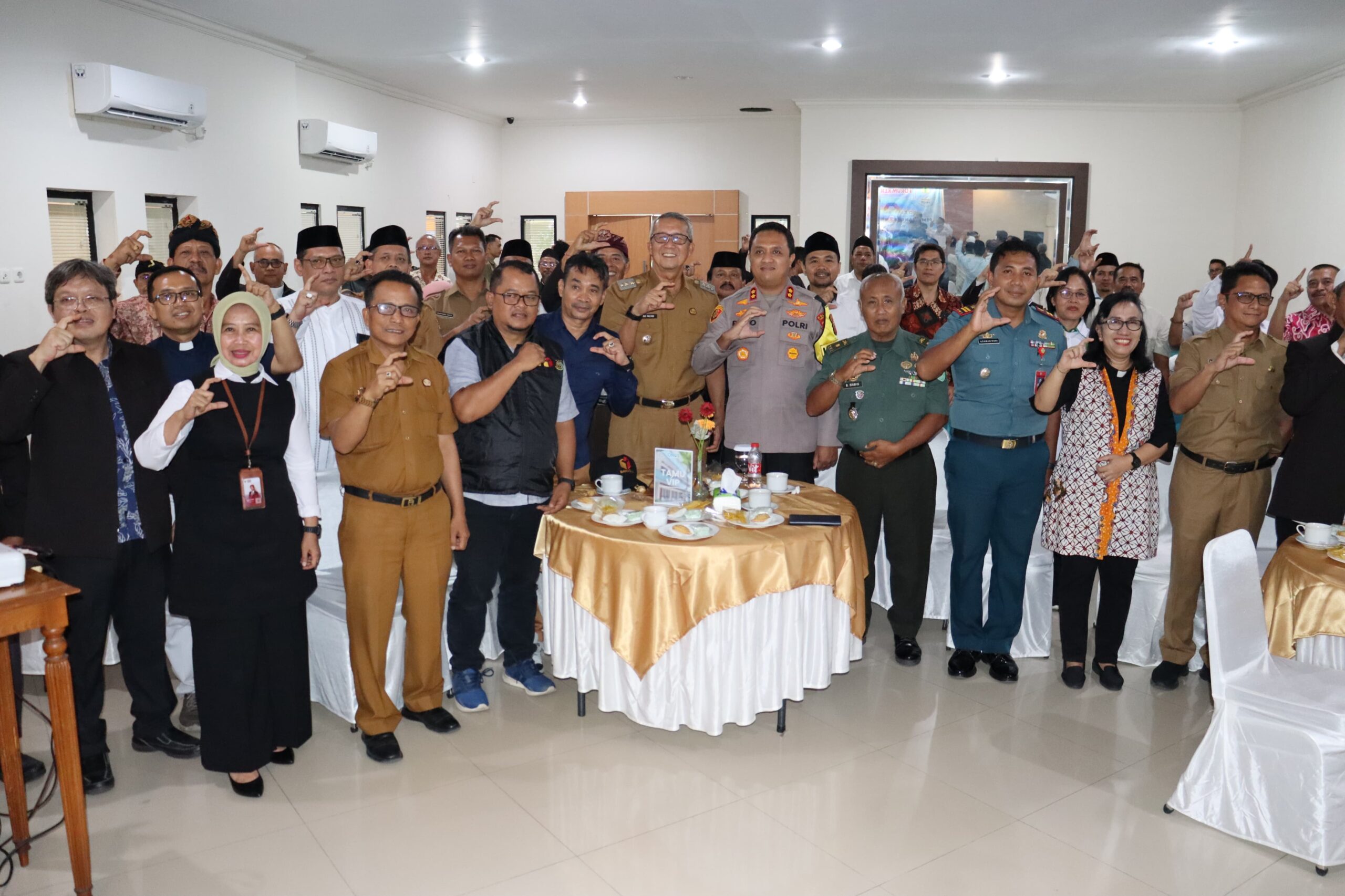 Doa Bersama dan Deklarasi Damai, Kota Cirebon Komitmen Jaga Pilkada yang Aman dan Kondusif
