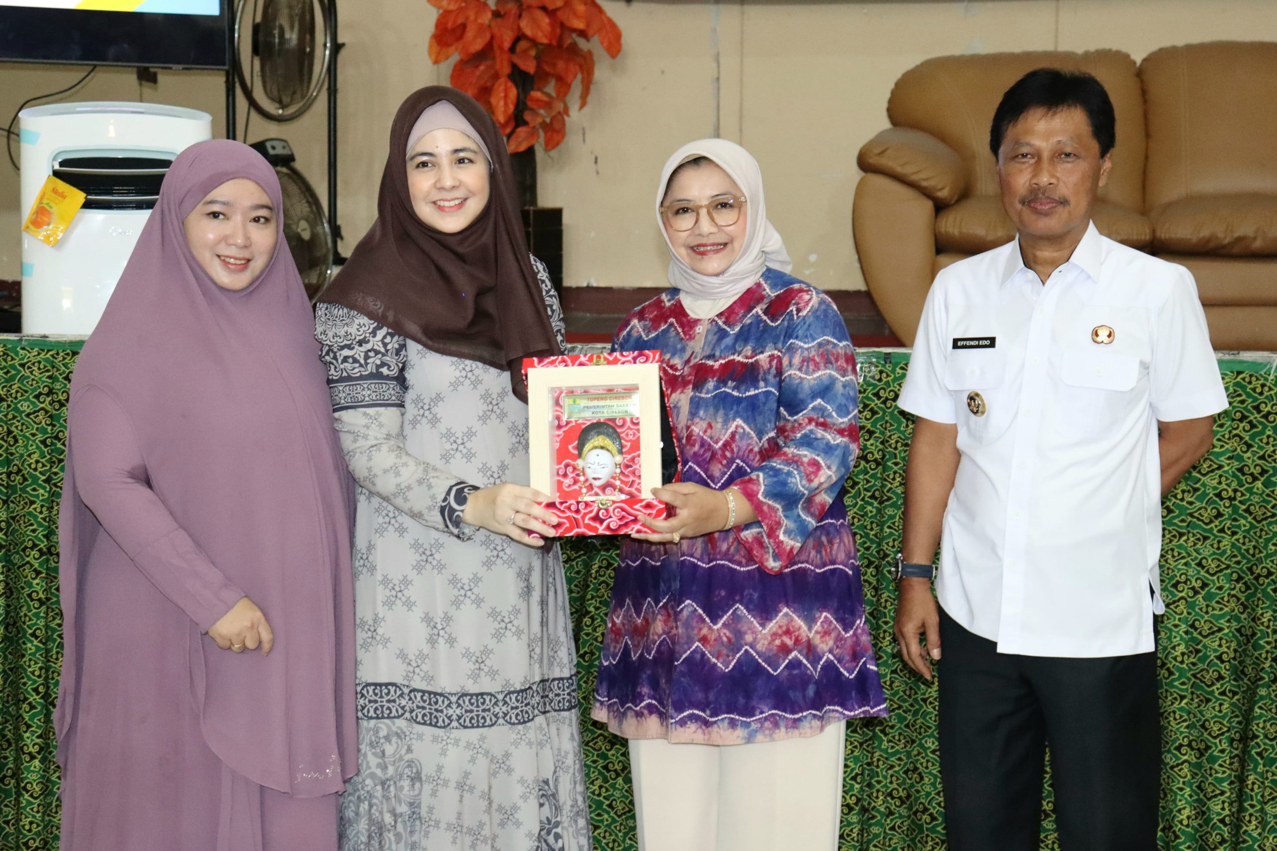 Perkuat Budaya Literasi, Dispusip Hadirkan Bedah Buku Bersama Risty Tagor