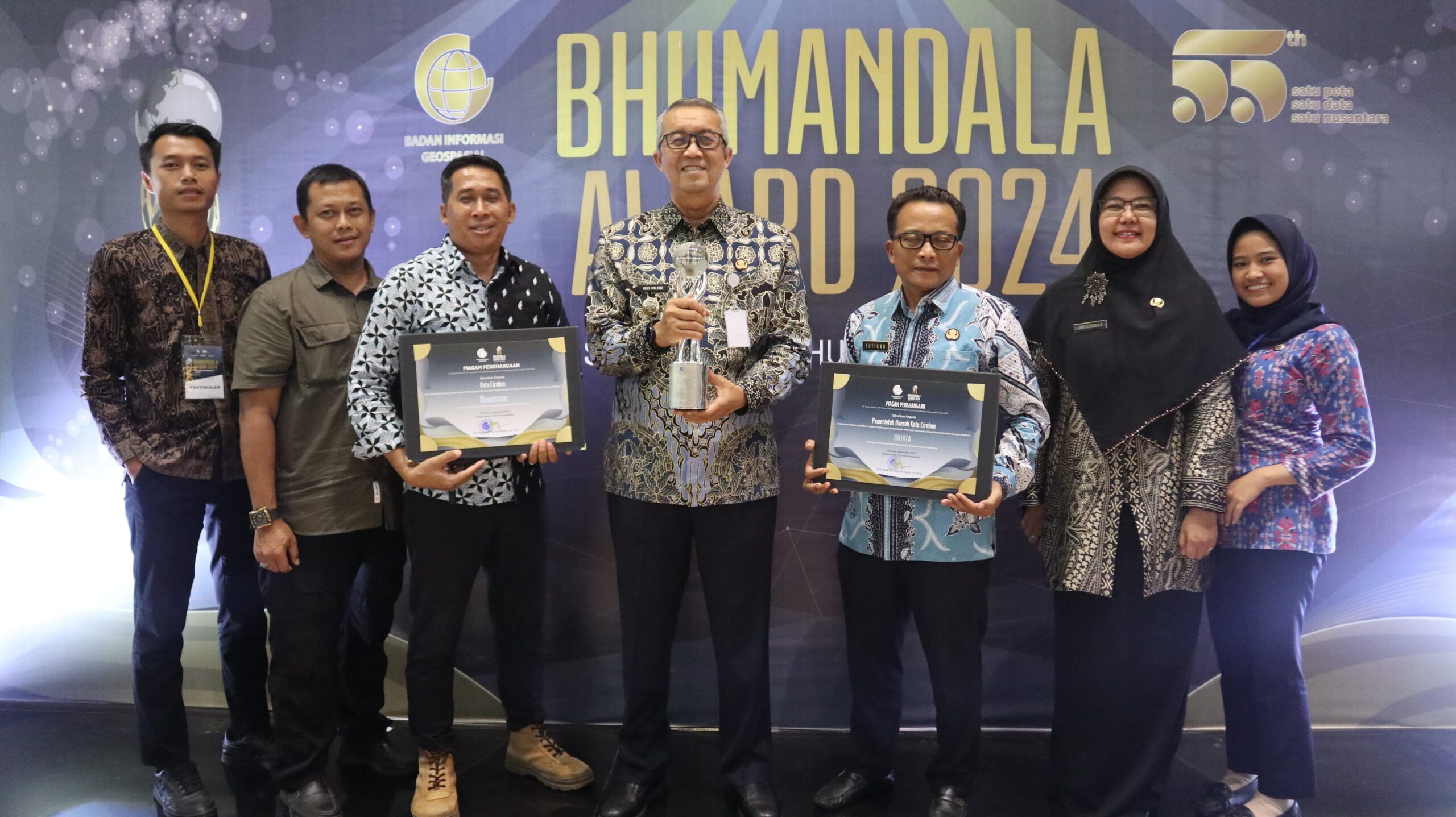 Pemkot Cirebon Raih 2 Kategori Penghargaan Bhumandala Award 2024 dari Badan Informasi Geospasial