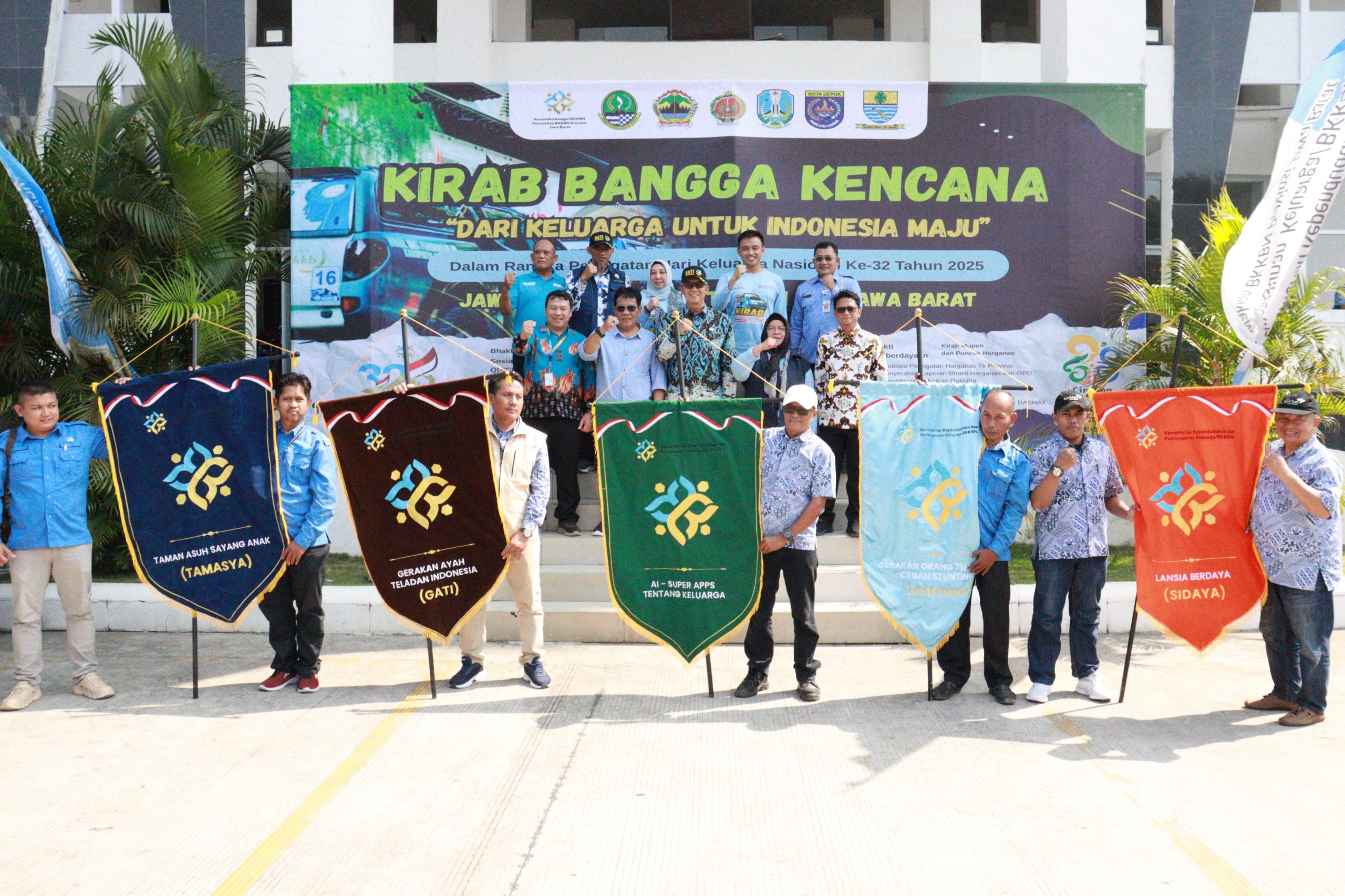 Sambut Kirab MUPEN HARGANAS 2025, Pemkot Cirebon Tegaskan Komitmen Bangun Keluarga Berkualitas