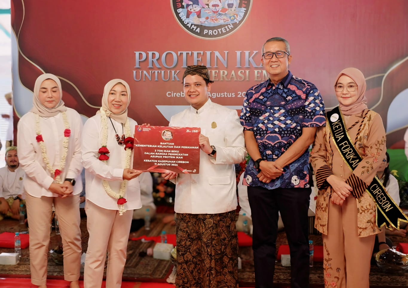 Pj Wali Kota Cirebon Hadiri Acara Gemarikan, Dorong Konsumsi Ikan dan Ekonomi Lokal