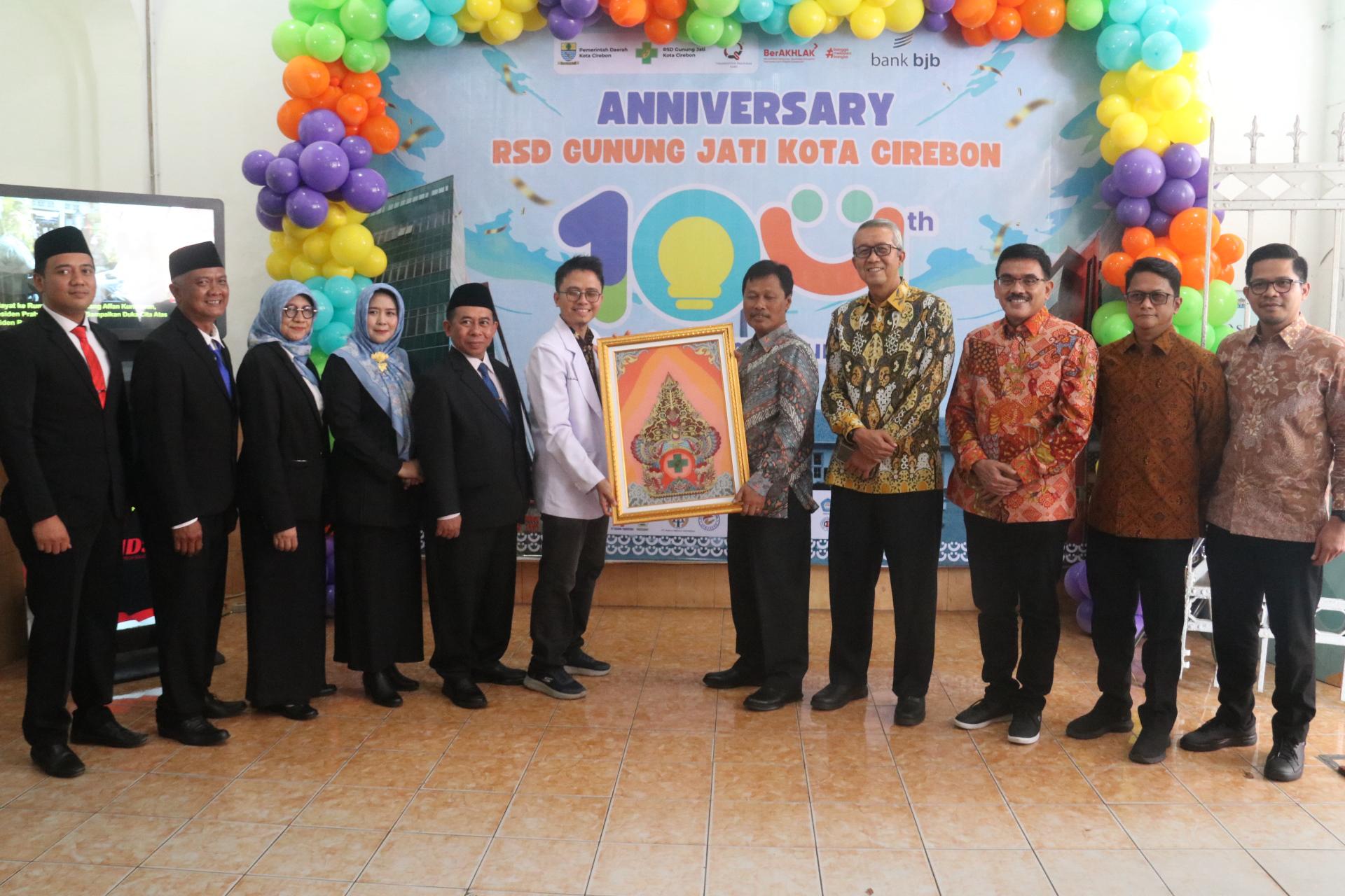 Peringati HUT ke-104, RSD Gunung Jati Didorong Terus Berinovasi dan Menjadi Rumah Sakit Unggulan Nasional