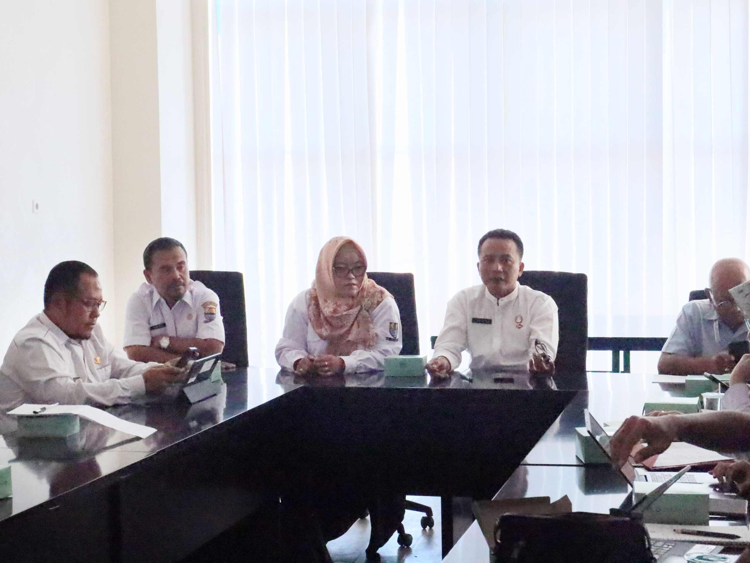 Pemerintah Kota Cirebon Siapkan Langkah Strategis dalam Penanggulangan HIV-AIDS: Penyusunan Rencana Aksi Daerah (RAD) 2024-2026