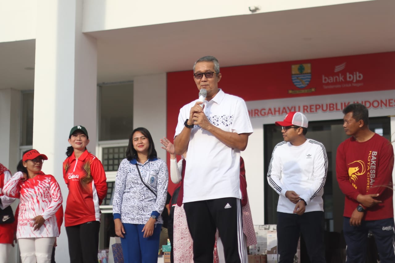 Pj Wali Kota Cirebon Buka Rangkaian Lomba dan Gerakan Pangan Murah Sambut HUT ke 79 Kemerdekaan RI