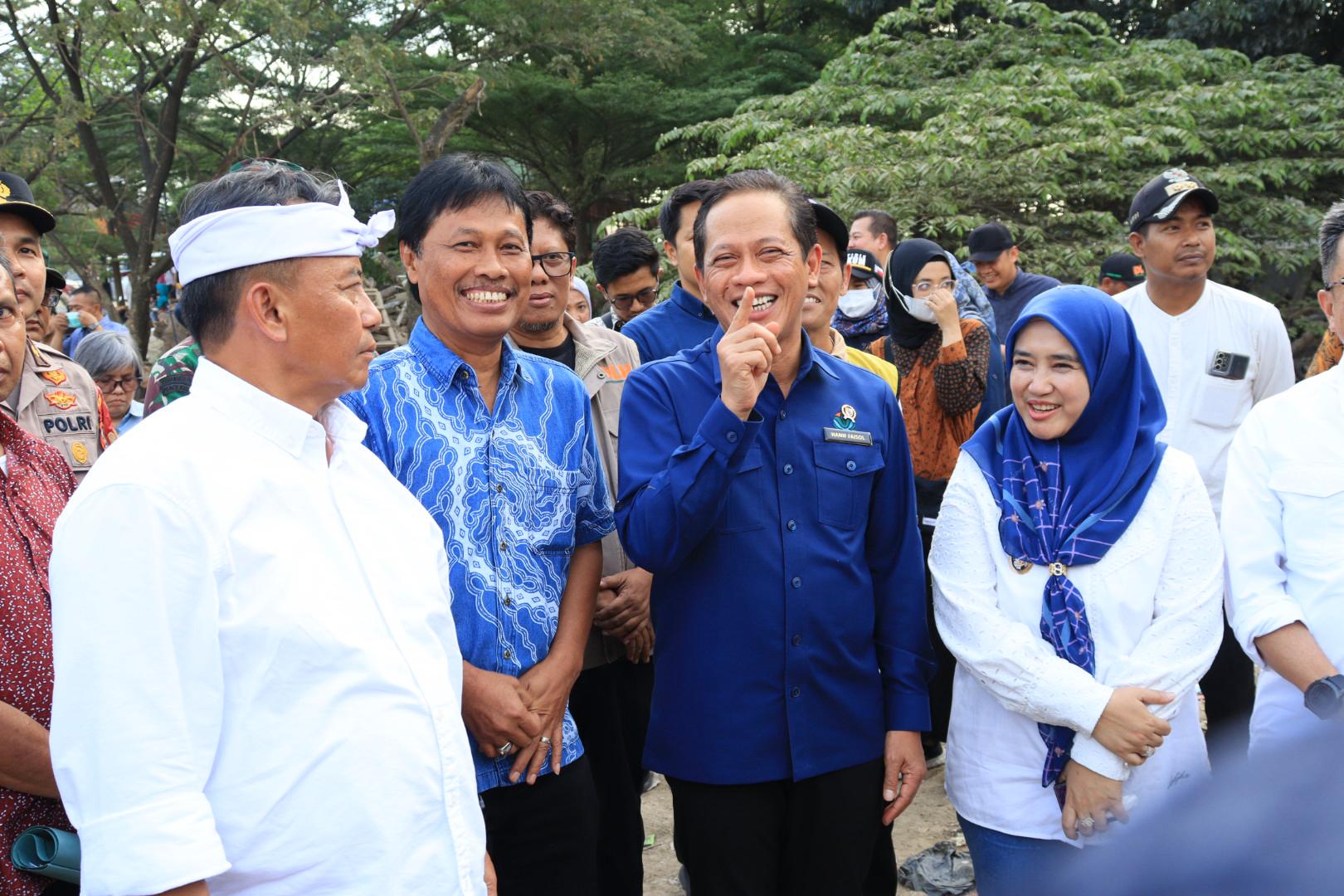 Menteri Lingkungan Hidup Tinjau TPA Kopiluhur, Dorong Transformasi Sistem Pengelolaan Sampah Kota Cirebon