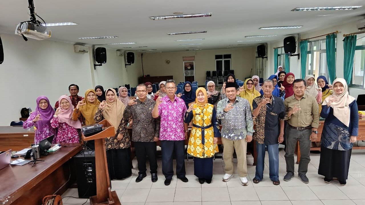 Kegiatan Evaluasi Penyelenggaraan Pembinaan Kesehatan Jemaah Haji Kota Cirebon